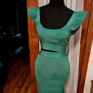 Women's two piece skirt set